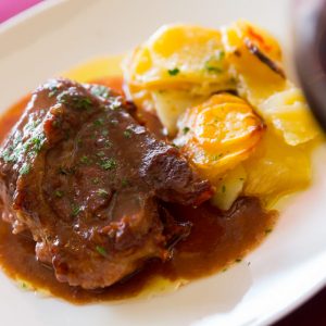 Carne murata al forno con patate